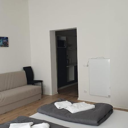 Apolo 3 Apartment เคมนิตซ์ ภายนอก รูปภาพ