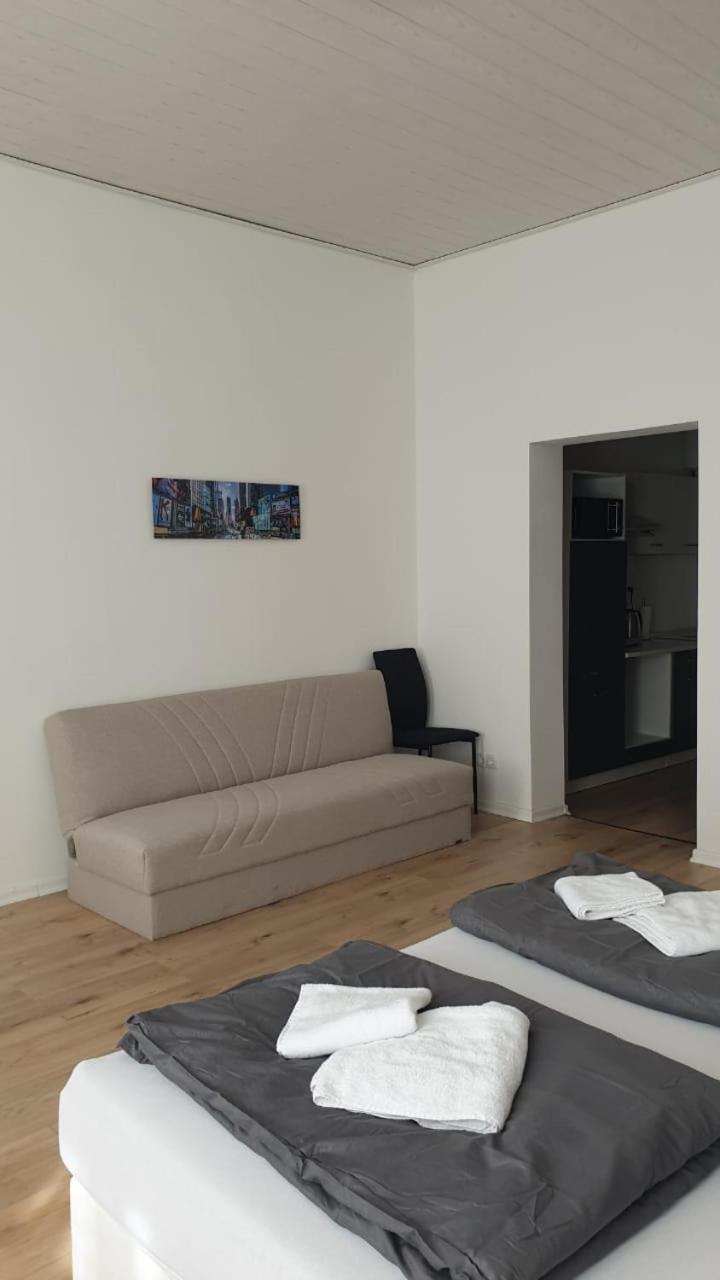 Apolo 3 Apartment เคมนิตซ์ ภายนอก รูปภาพ