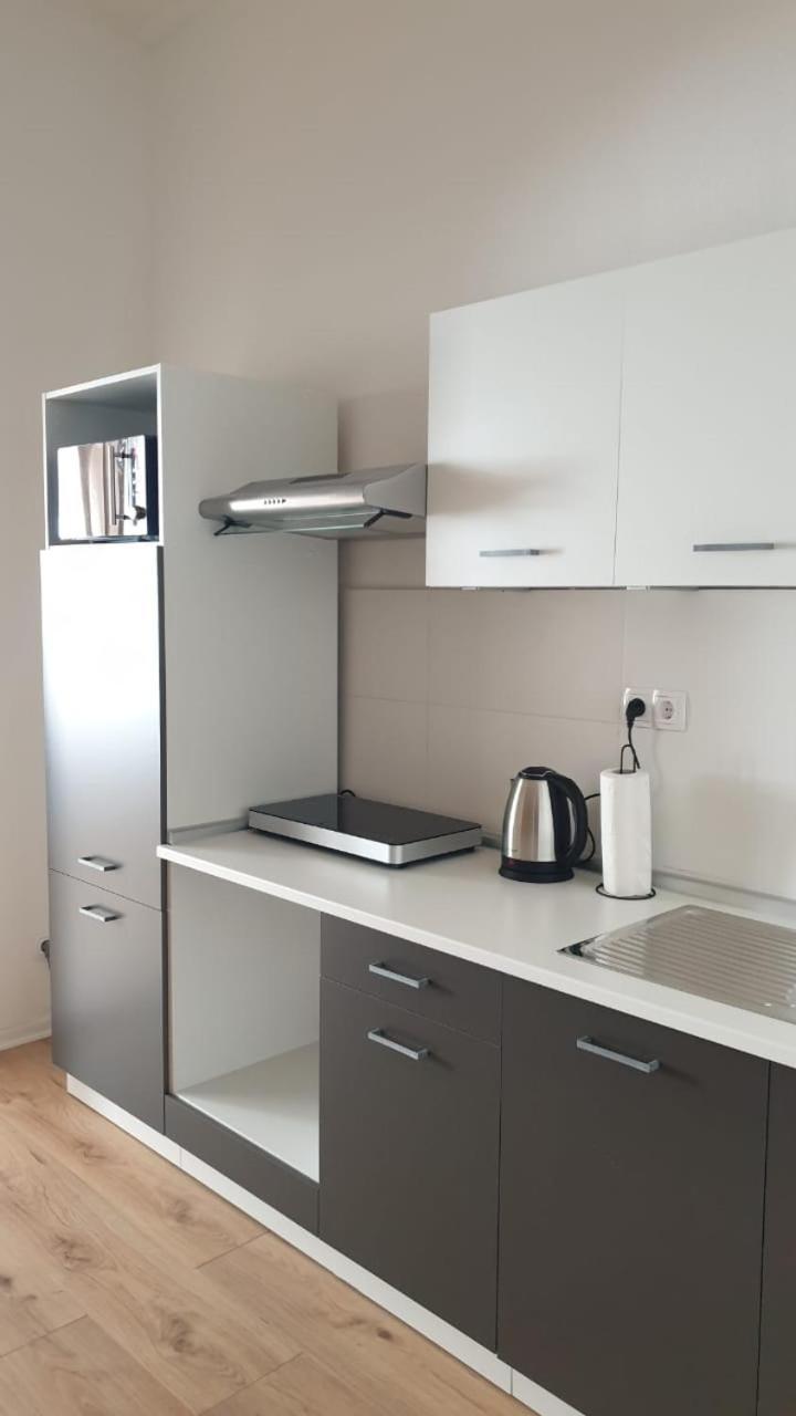 Apolo 3 Apartment เคมนิตซ์ ภายนอก รูปภาพ